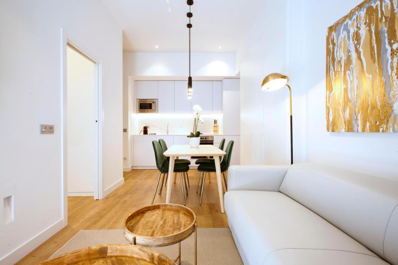 Tirso Suite マドリード エクステリア 写真